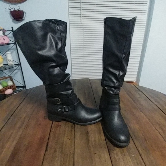 whitemt boots